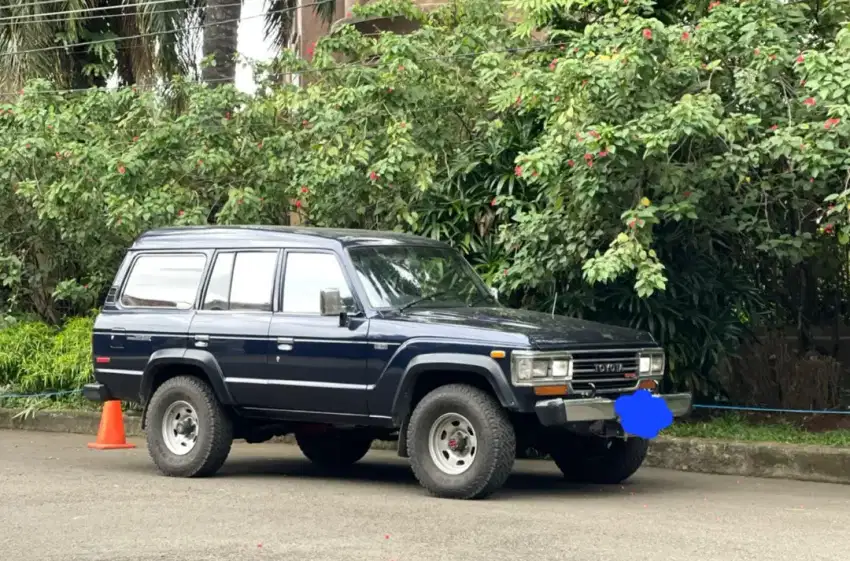 Land Cruiser HJ61