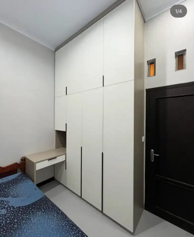Lemari pakaian , Tempat tidur , Meja rias