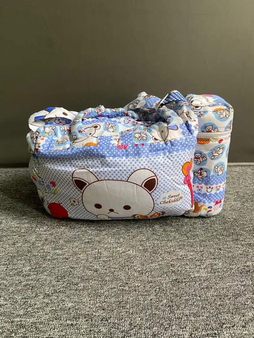 TAS BAYI LENGKAP GENDONGAN BAYI SELIMUT BAYI SECOND NEGO