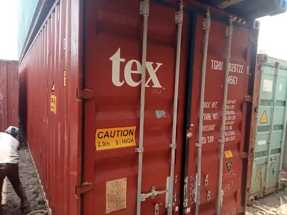 KONTAINER 40 HIGH CUBE