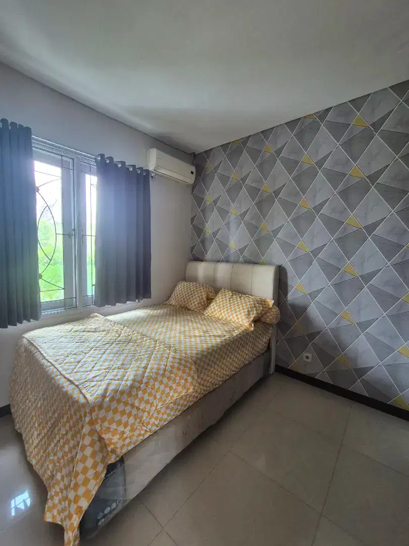 Kepala ranjang ukuran 140 x 200