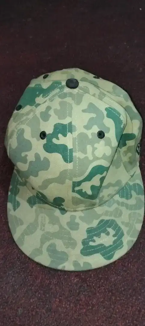 Topi snapbcak loreng