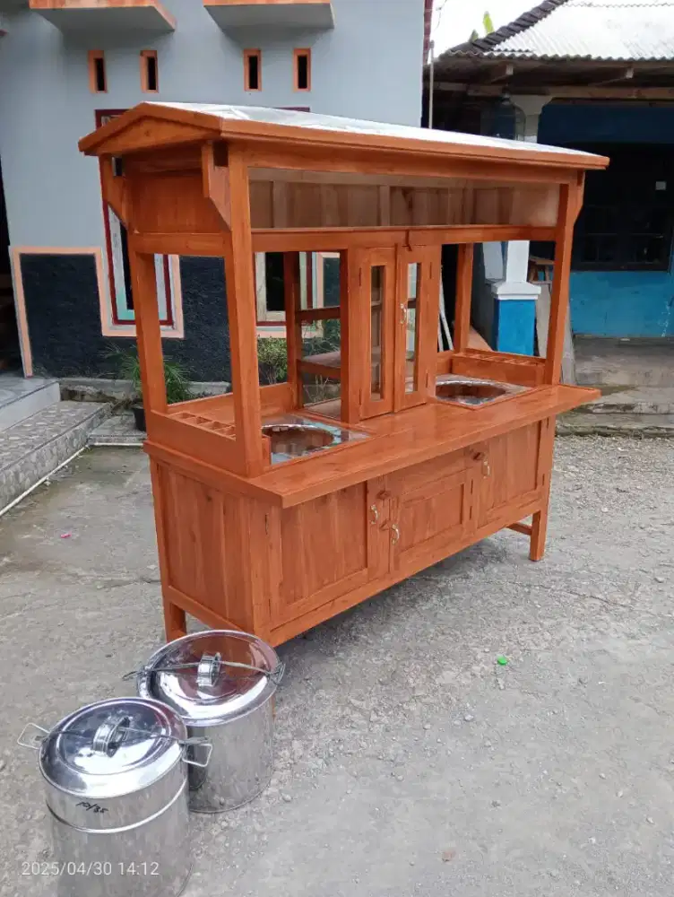 Gerobak mie ayam bakso