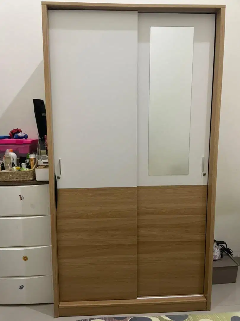 DIJUAL LEMARI SLIDING DEKORUMA