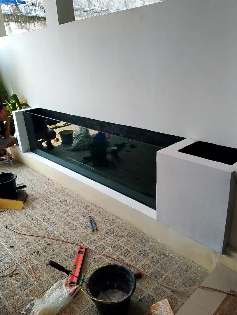 Kolam ikan koi minimalis kaca