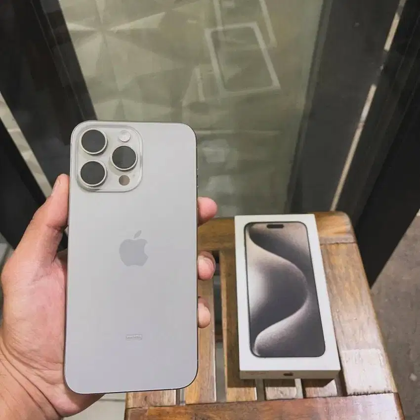 bth Iphone 15 pro max 512gb