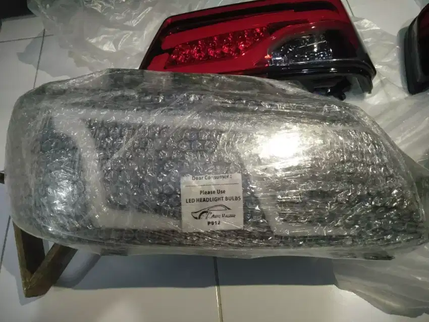 HEADLAMP PEUGEOT 405