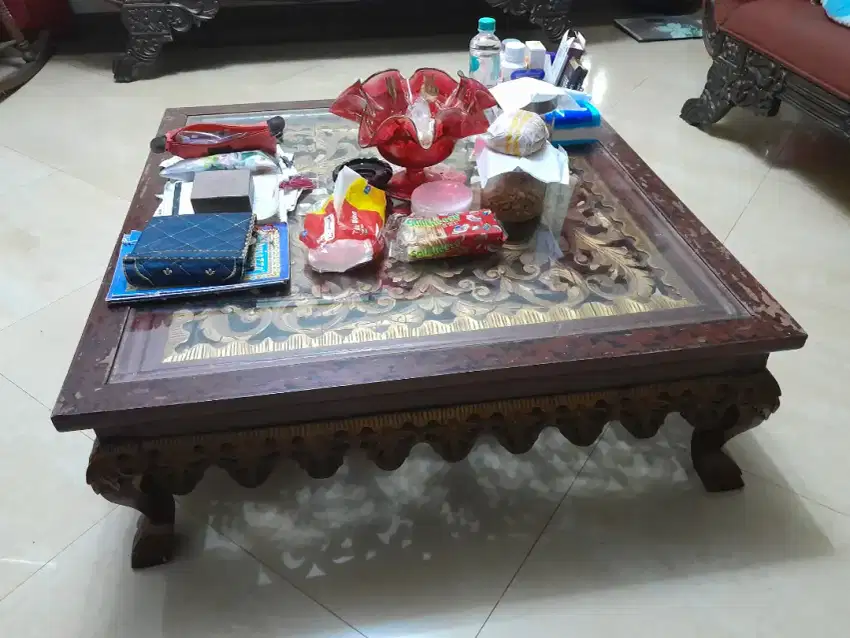 Meja kotak Palembang