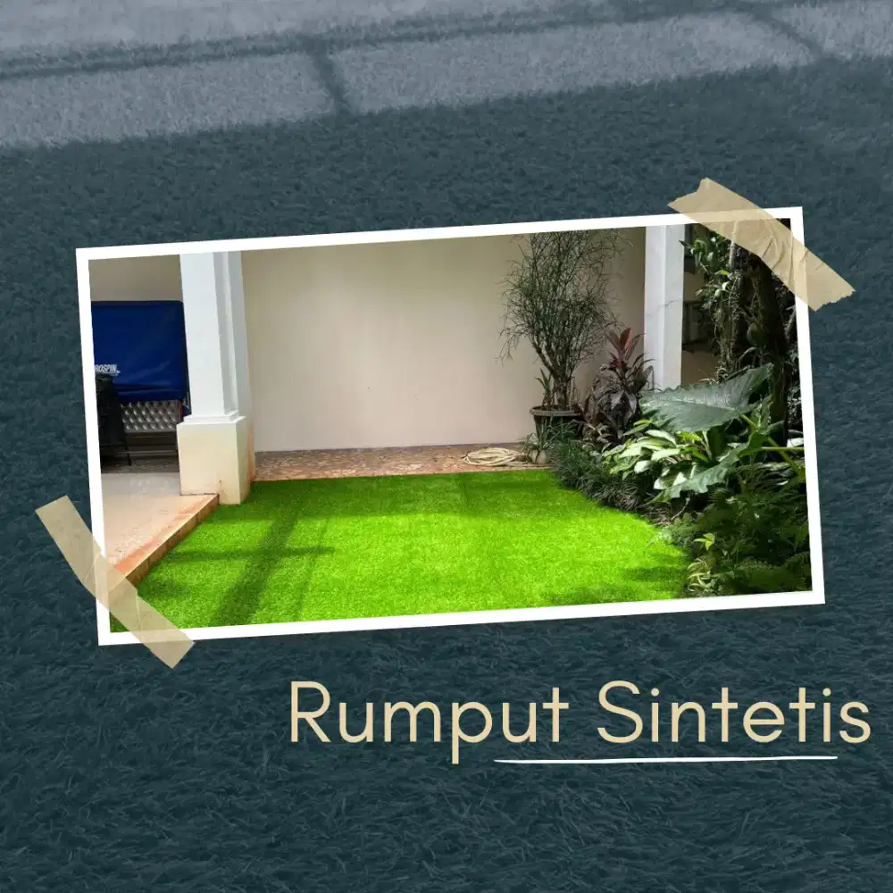 Rumah Rapi dengan Rumput Sintetis