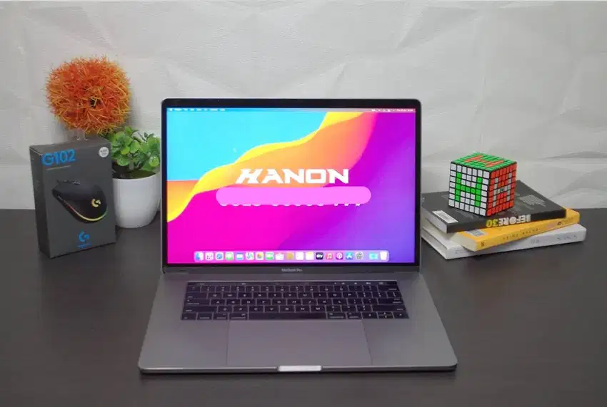 Macbook Pro 15 2016 Retina Touchbar [Quad i7 | Radeon Pro | 16GB | 512