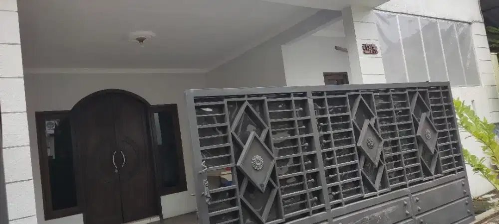 Dijual rumah full renovasi