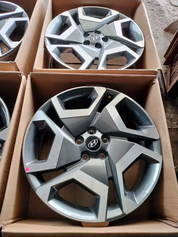 Velg HYUNDAI New Palisade R.20 ori