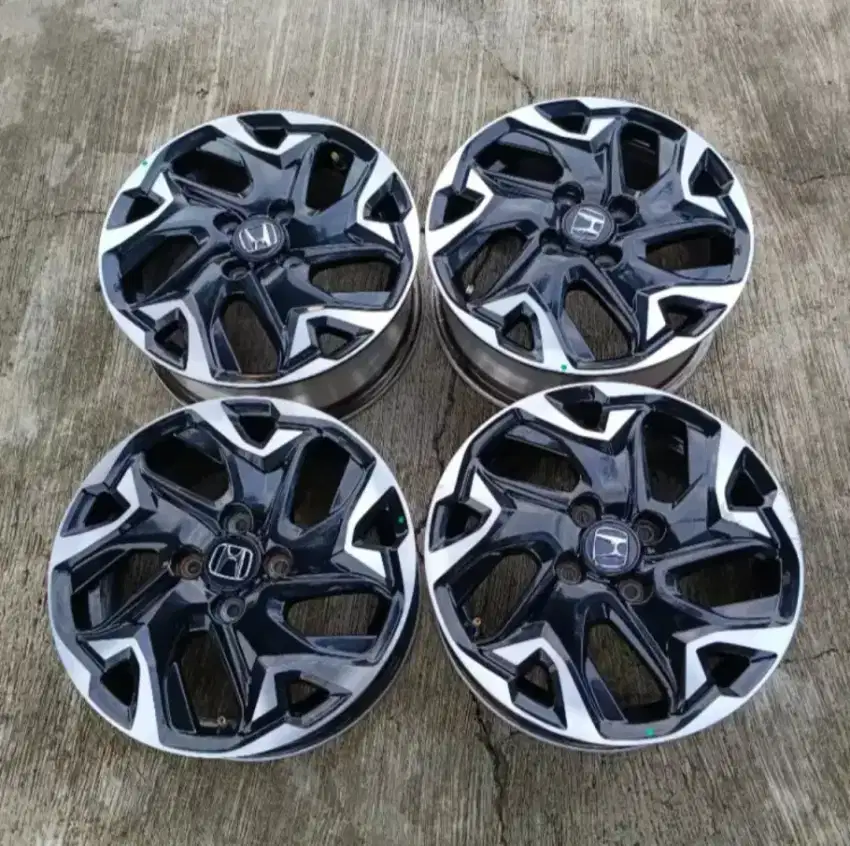 Velg Mobil Honda Freed Jazz Brio City Civic Ring 15
