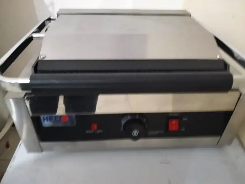 ELECTRIC CONTACT GRILL