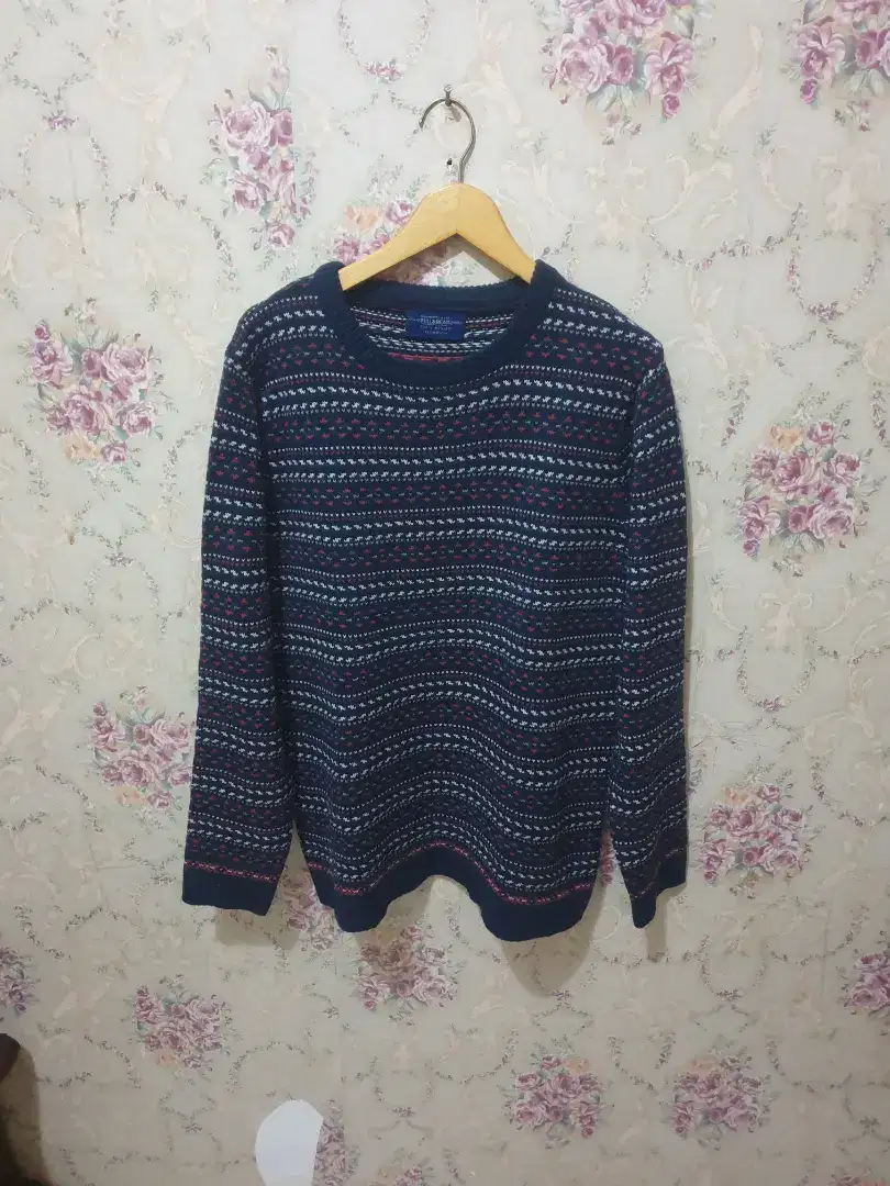 Mulus .authentic jaket .sweater pull&bear size L