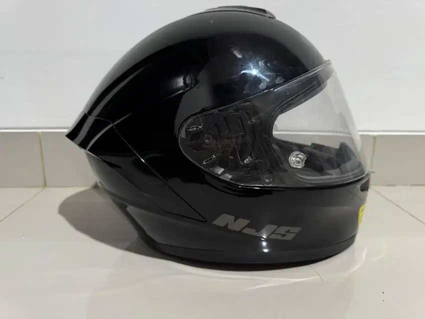 Helm NJS SIZE XL (free Headset)