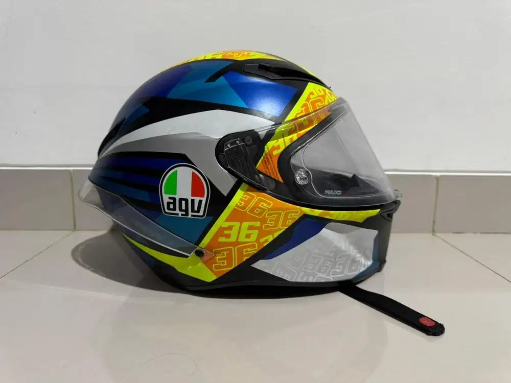 HELM AGV K6S JOAN BLACK/BLUE/YELLOW