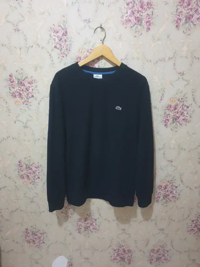 Mulus .authentic kaos .sweater lacoste size 5