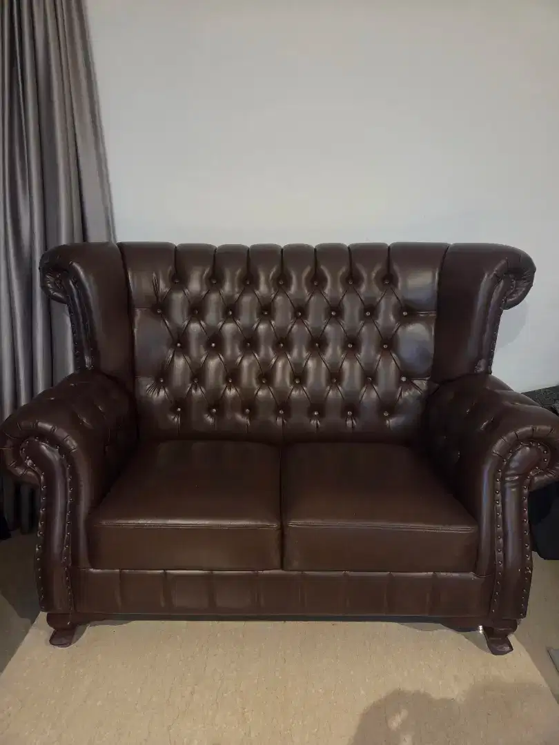 Sofa chester field 2 seat dan 1 seat asli kulit