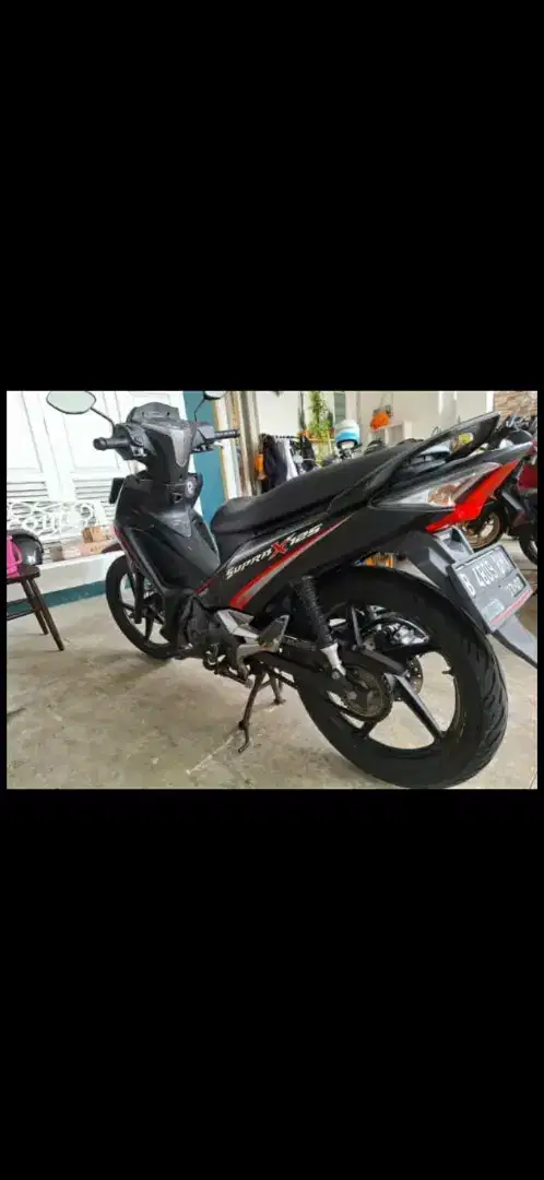 Dijual honda supra x pgmfi 2017 terawat pakai sendiri