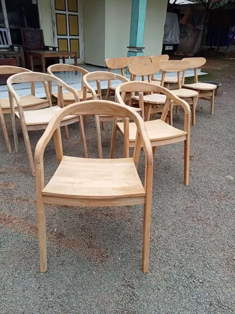 Kursi kafe kursi makan selly bahan full kayu jati tanpa campuran