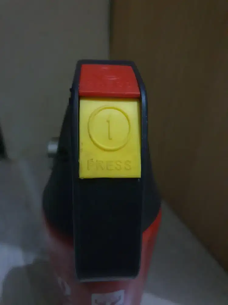 Jual tabung pemadam mobil