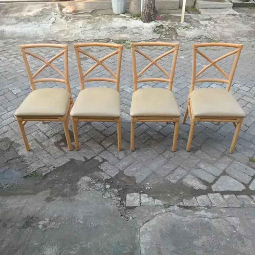 Kursi cafe rangka rotan 150rb perbiji
