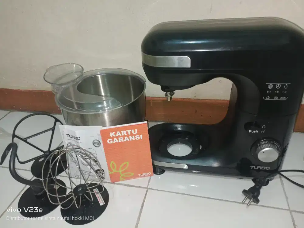 Mixer multifungsi turbo philips
