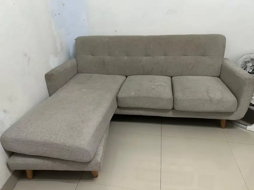 Sofa merek informa