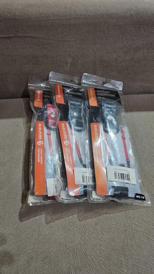 STRAP KAMERA CAMERA MIRRORLESS