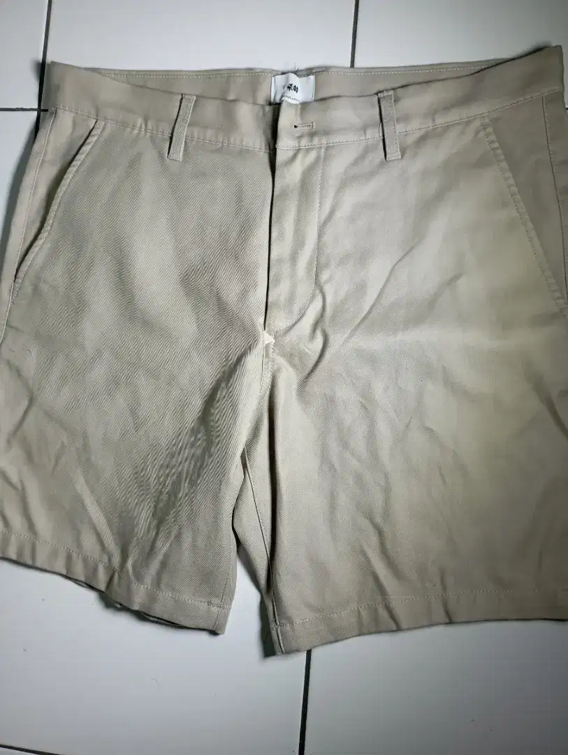 h n m size 34, LP: 45cm,kondisi baru,jual 100k