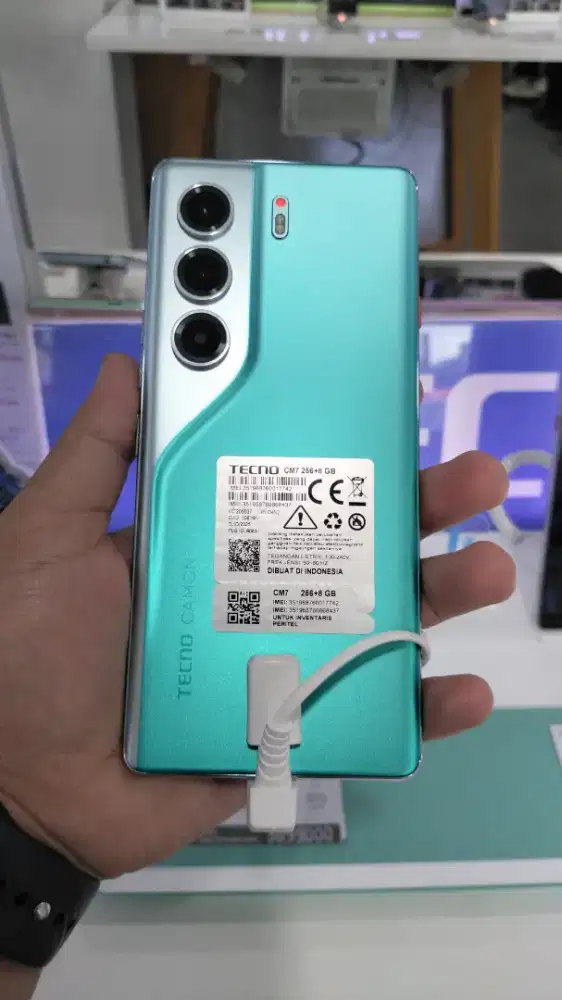 Camon 40 garansi resmi