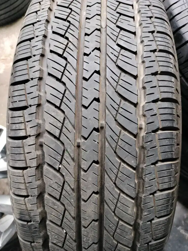 BAN Toyo Open Contry R.18 ori