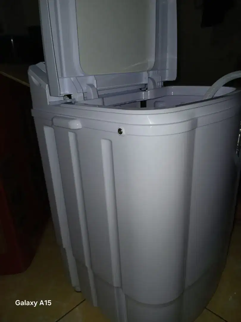 Mesin cuci mini