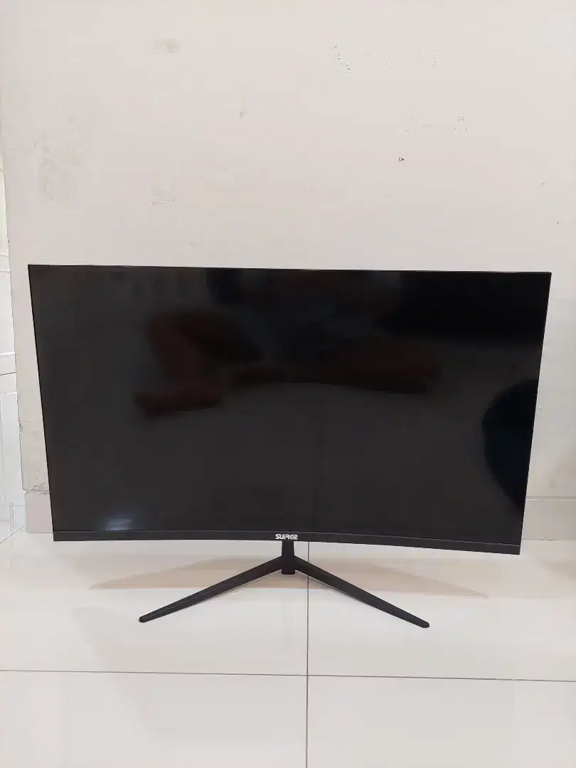 LCD MONITOR KOMPUTER SURGE