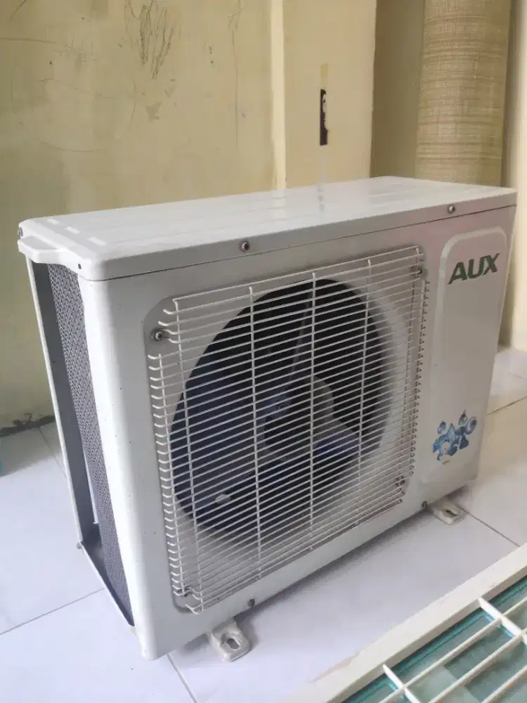 Outdor Aux ½pk dan Indor sharp