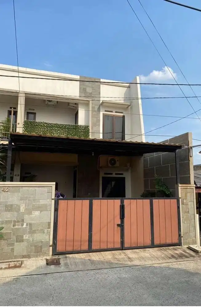 Rumah Minimalis di Perumnas Depok 1