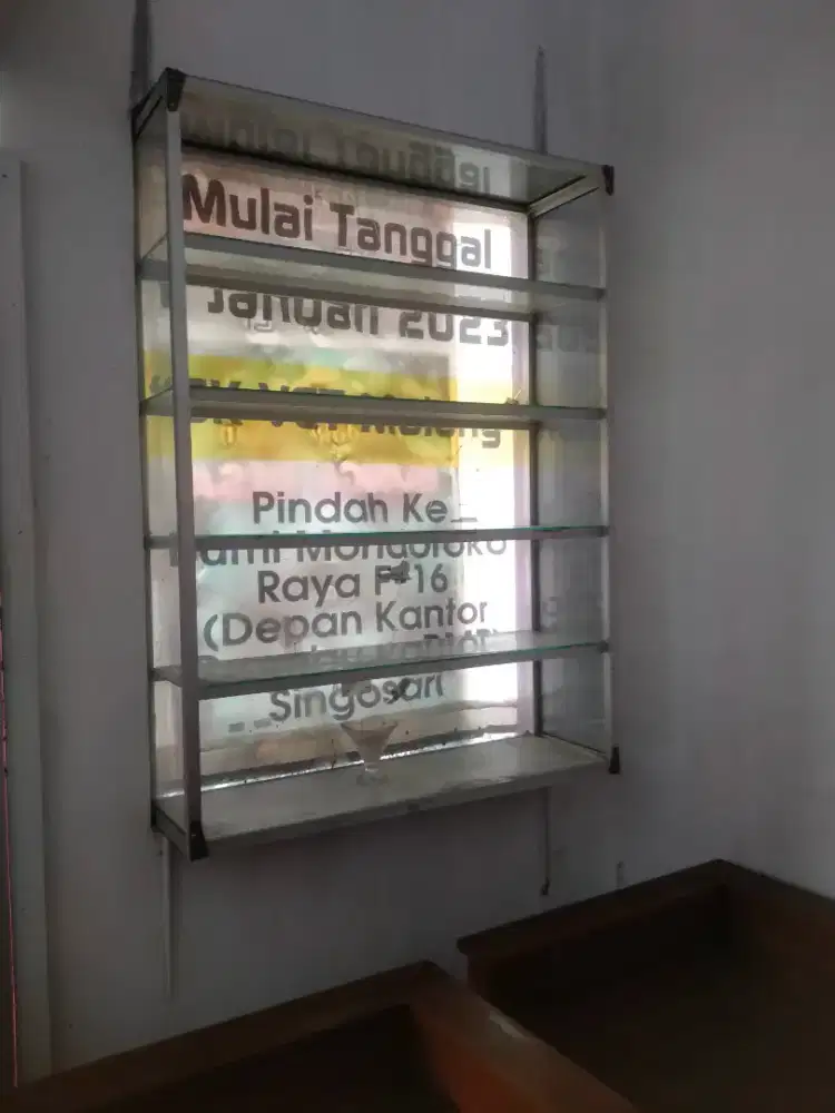 Etalase tempel harga nego