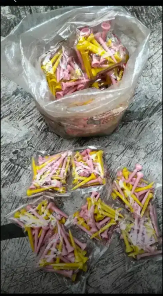 Holder dudukan bola golf