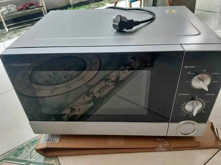 Microwave sharp low watt 800w