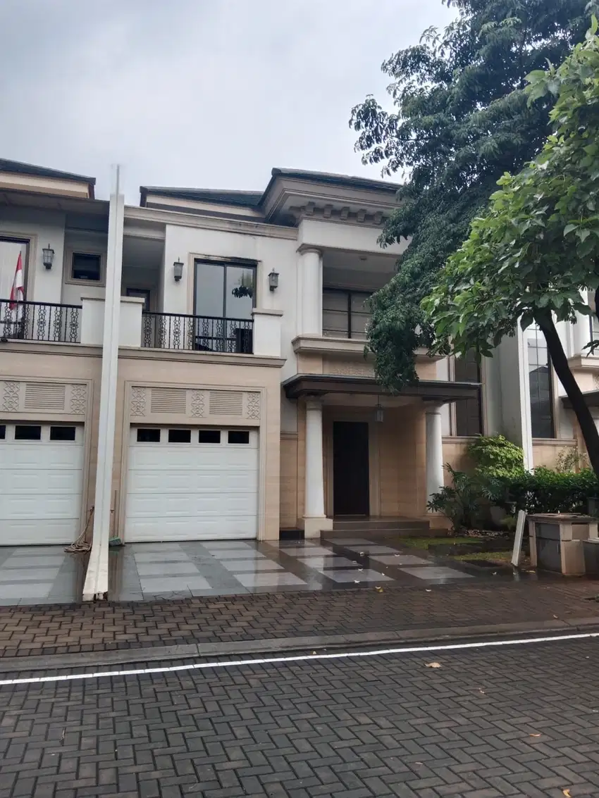 Dijual Rumah dengan Private Pool di Jadeite Bsd