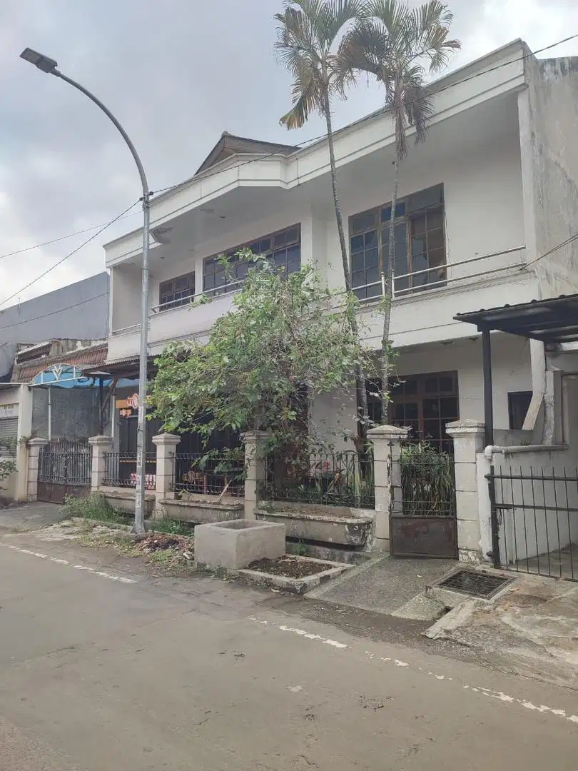 Jual cepat rumah Komp. Margahayu raya bandung