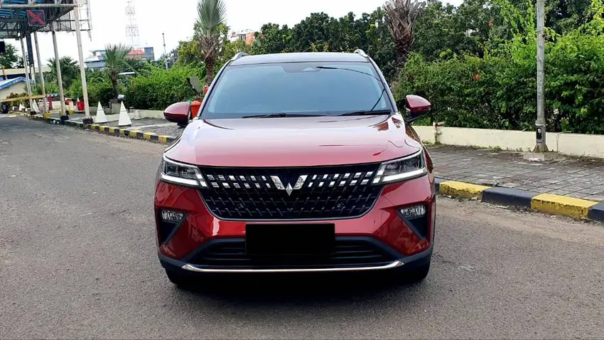 Wuling Alvez EX CVT Sunroof AT Merah 2023 Like New Low Km 20rb Record