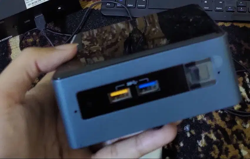 Intel NUC 7CJYN - Celeron J4025 - 8 GB Ram - 120GB SSD
