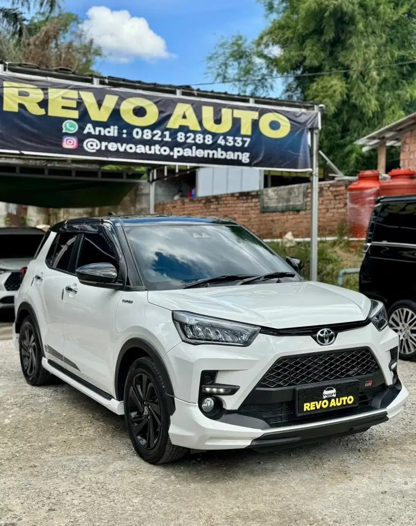 Raize GR TSS Two tone 2022 / 2023 at cvt automatic 1.0 turbo 2021 2024