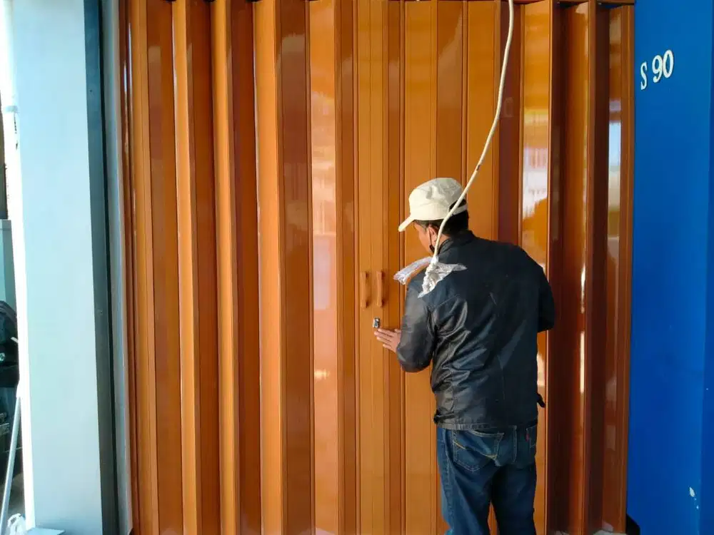 Pintu Lipat Sekat PVC / Folding door, pintu lipat serbaguna premium