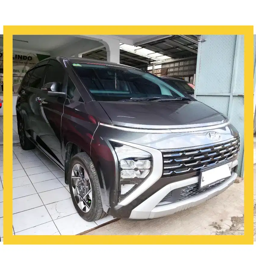 Hyundai Stargazer Prime CVT 2022 Kilometer 30rbn Abu Istimewa