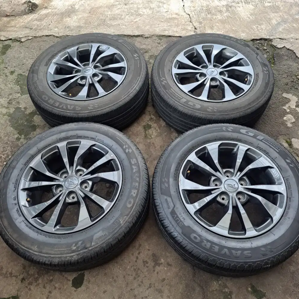 Velg dan ban r16 terios original