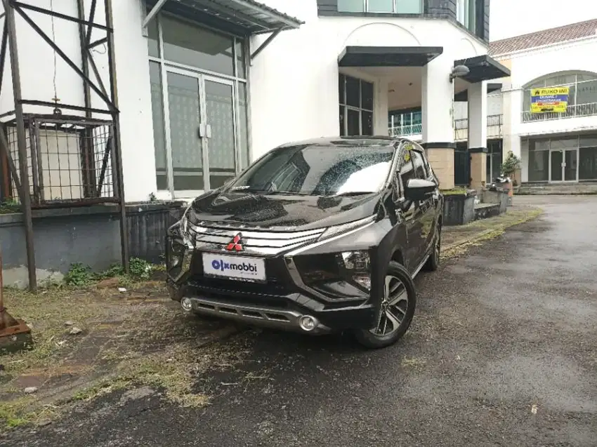 Like New - MITSUBISHI XPANDER 1.5 SPORT BENSIN M/T 2019 HITAM