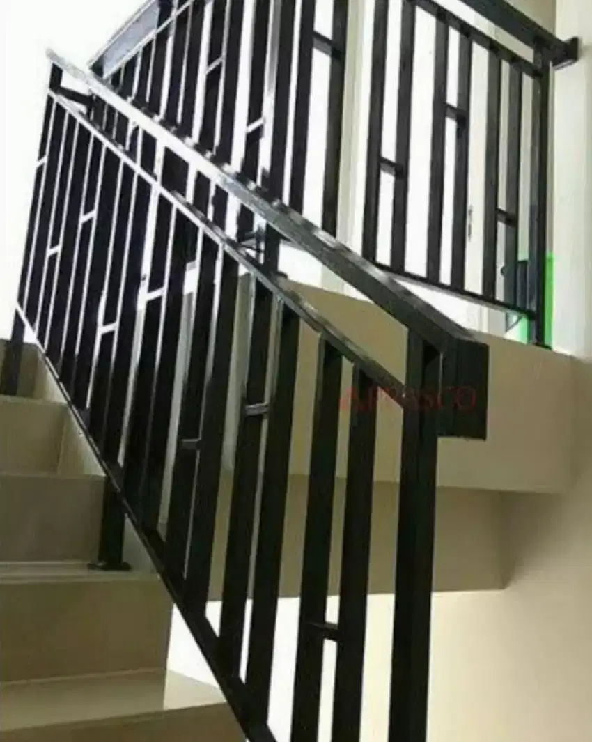 Pagar tangga kokoh